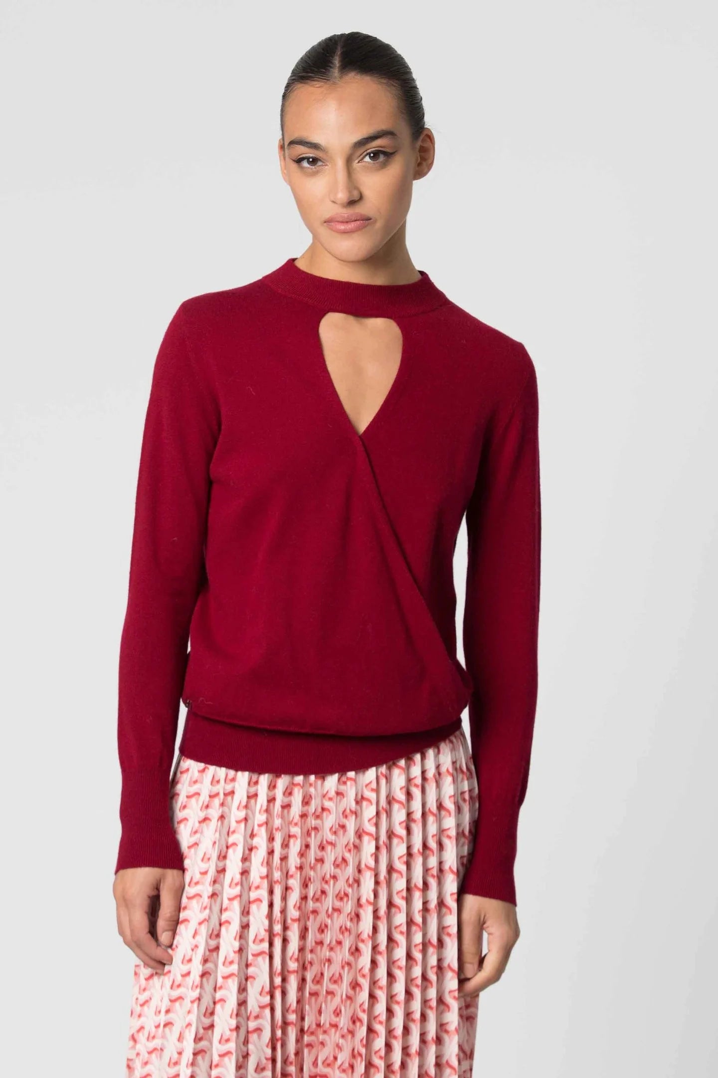 Sweater with Front Detail Kocca Bordeaux