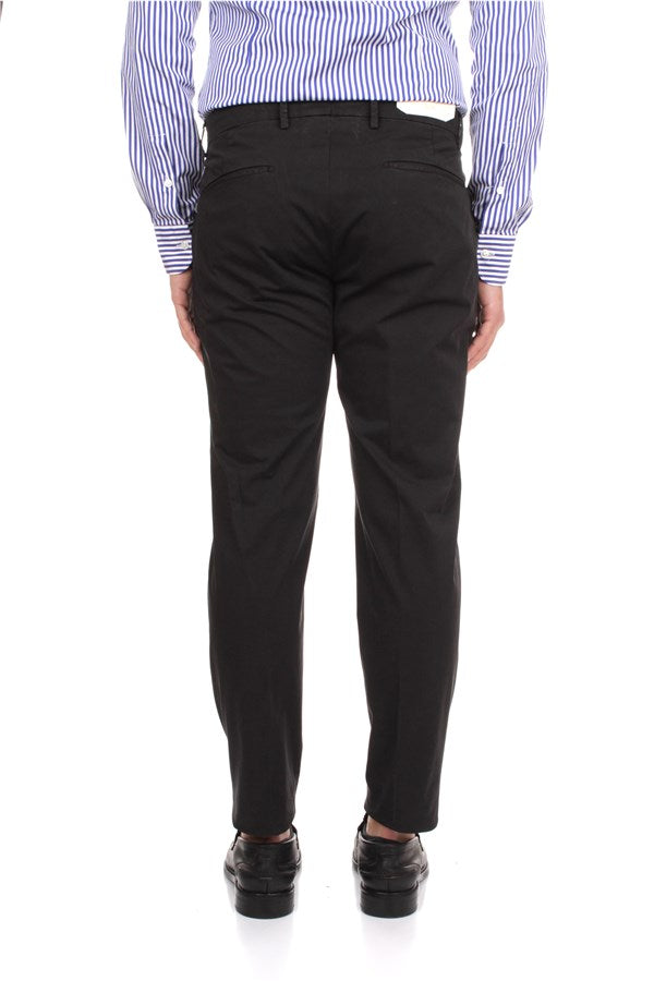Pantalone Chino con una Pince / Nero - Ideal Moda