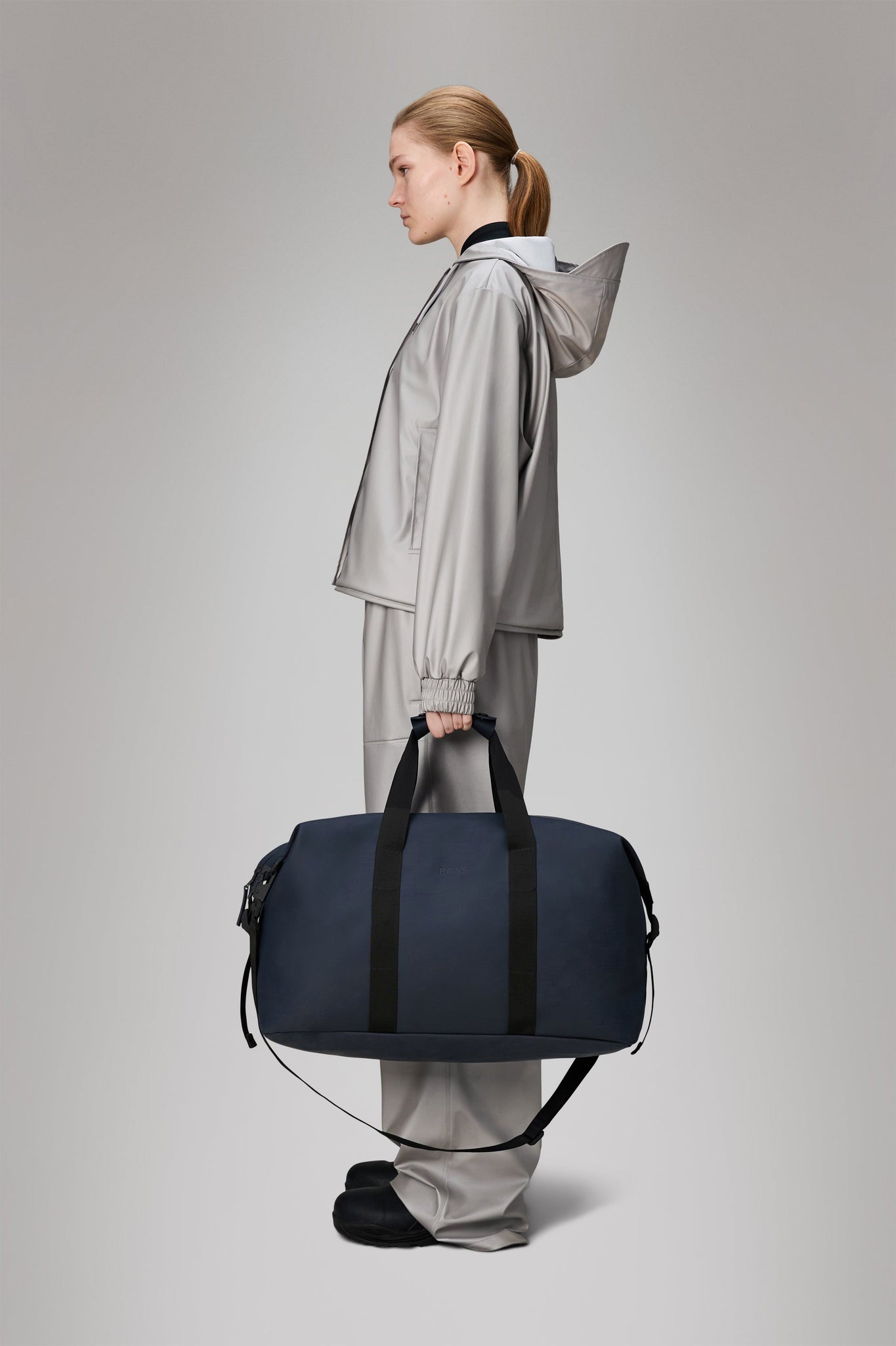 Borsa Hilo Weekend in Tessuto Tecnico / Blu - Ideal Moda