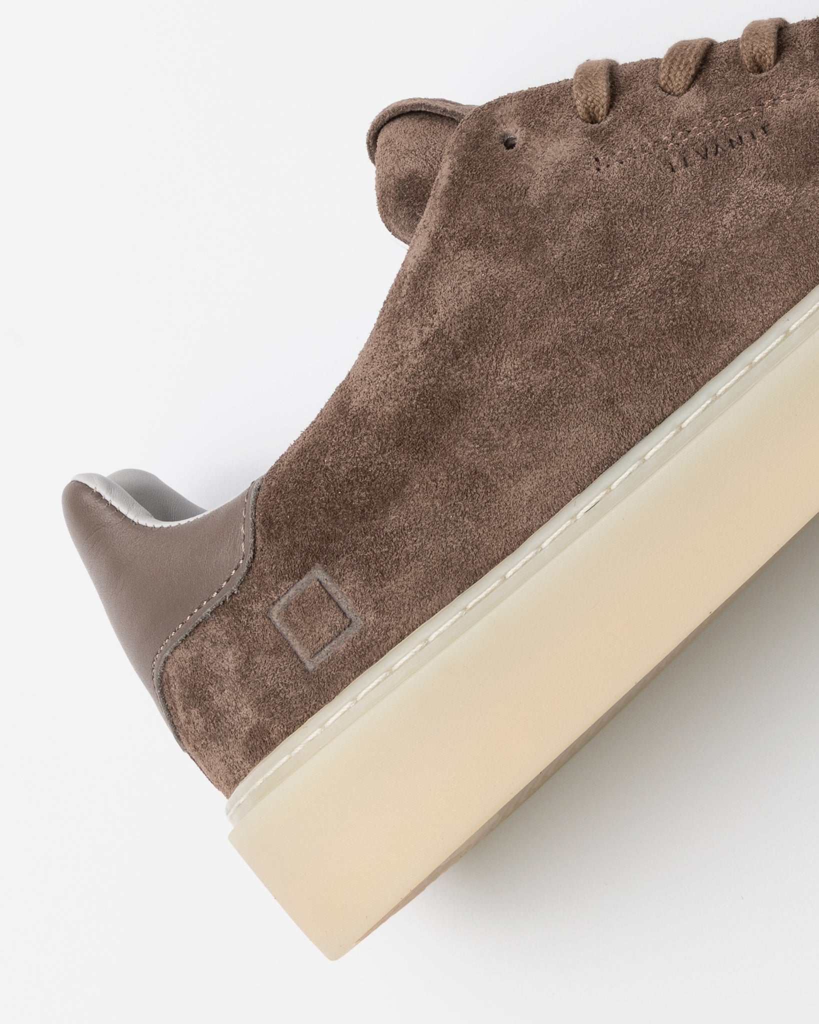 Sneaker Levante in Suede / Marrone - Ideal Moda
