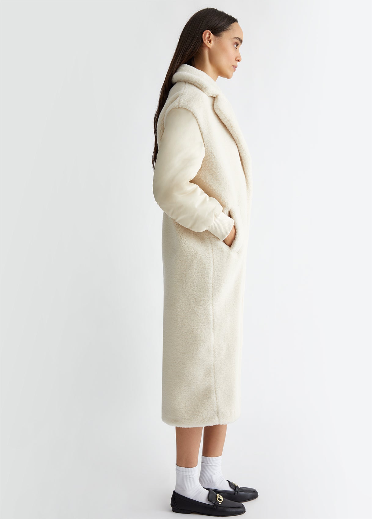 Cappotto in Teddy / Beige - Ideal Moda