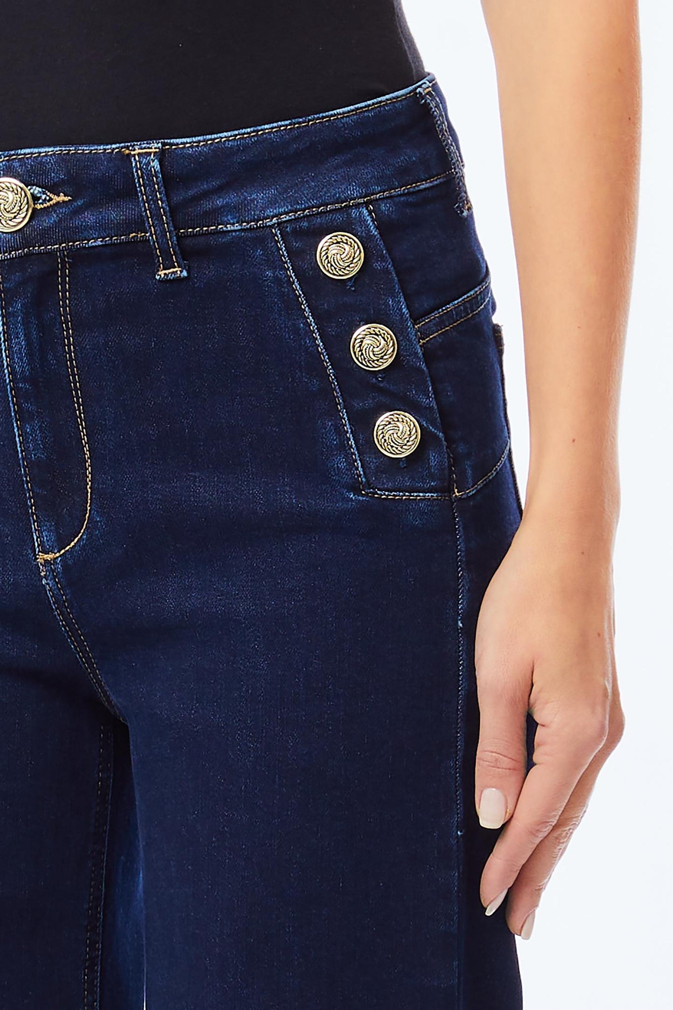 Jeans con Bottoni / Jeans - Ideal Moda