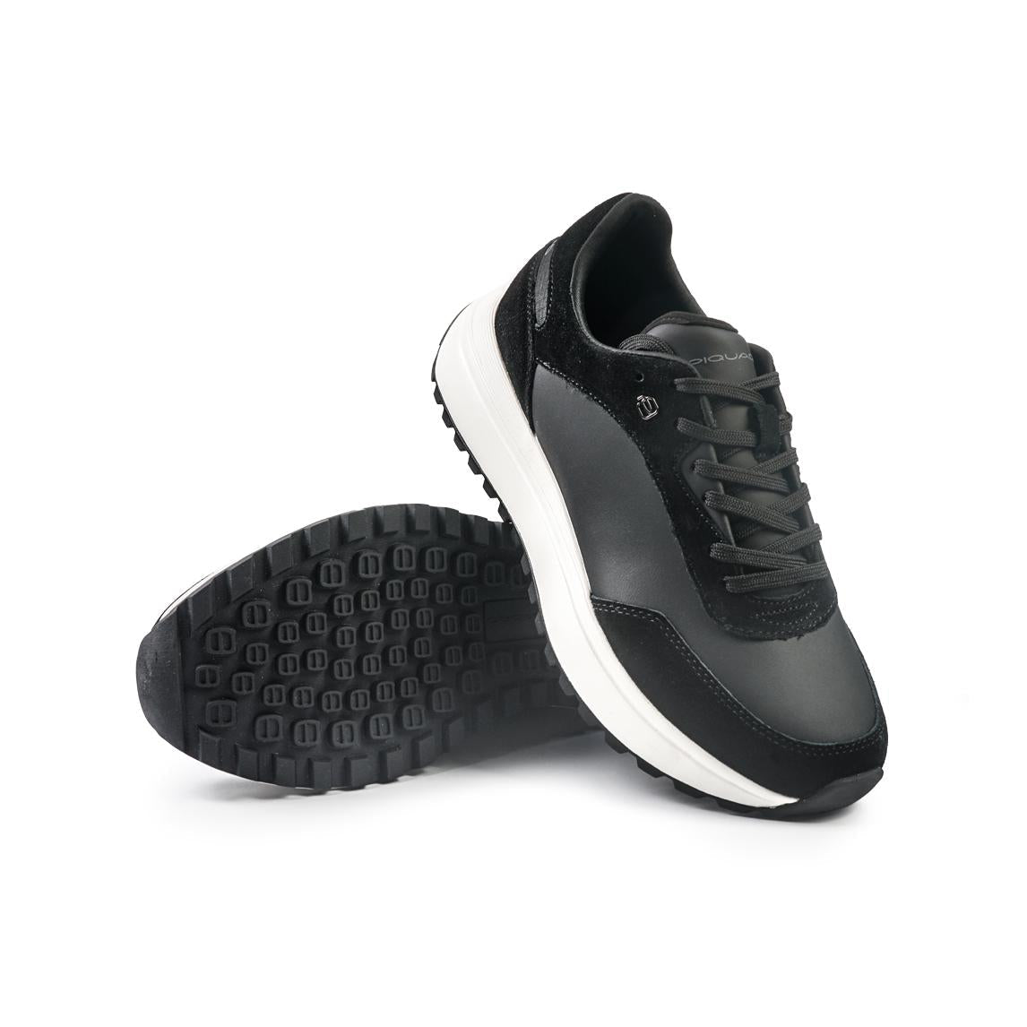 Sneaker in Pelle e Tessuto / Nero - Ideal Moda