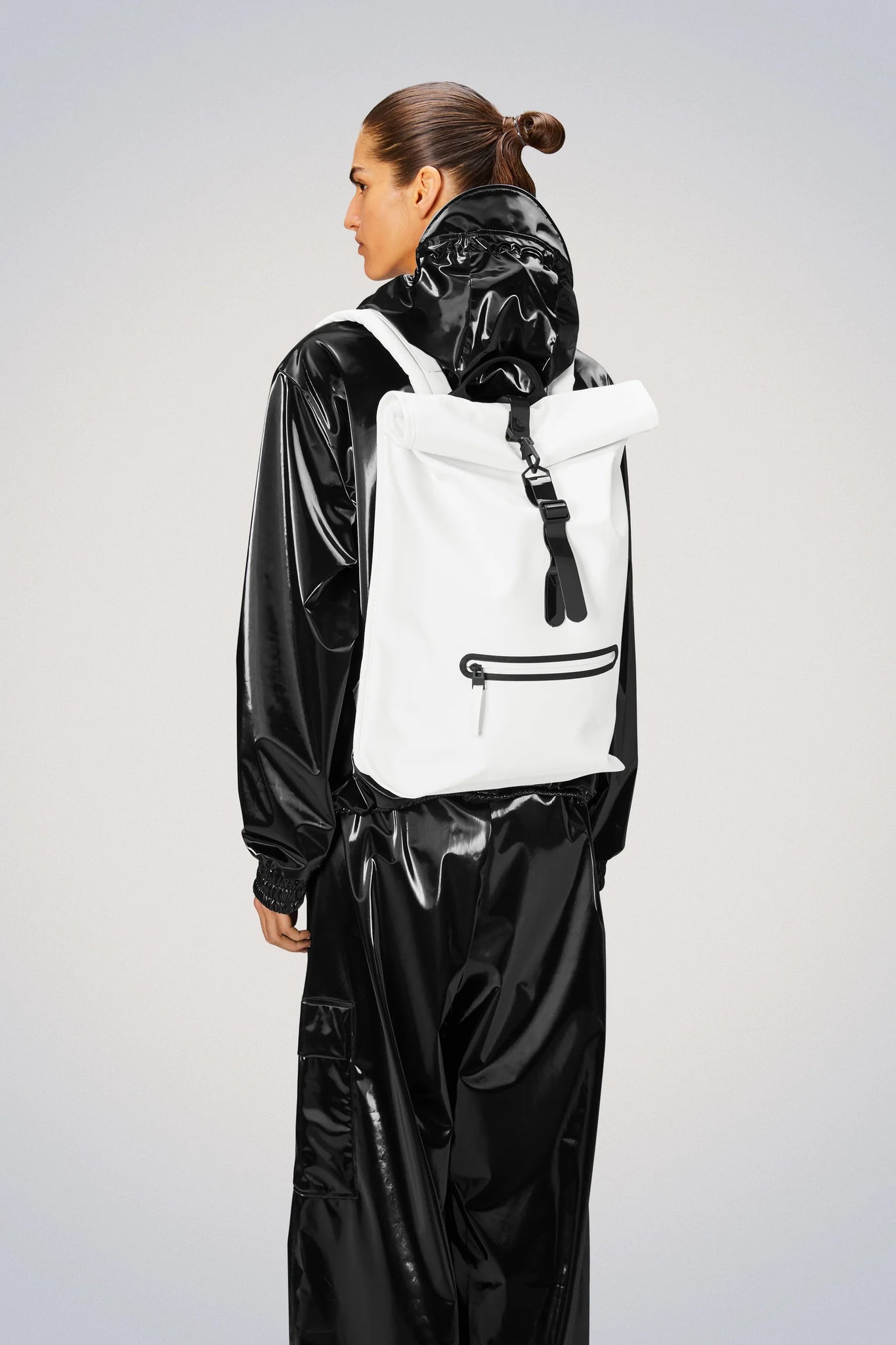 Zaino Impermeabile Rolltop Rucksack Contrast / Bianco - Ideal Moda