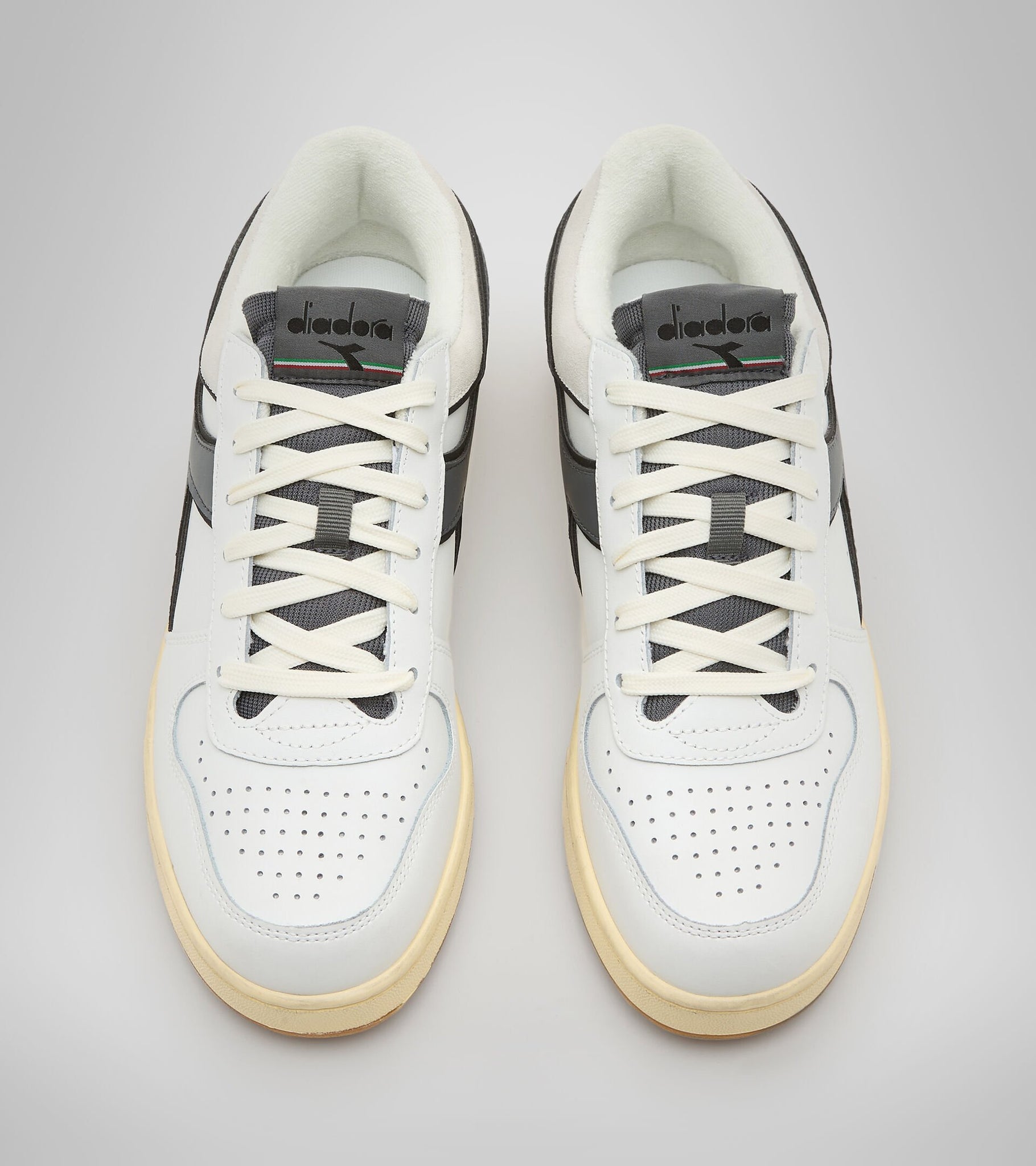Sneaker Diadora Magic Basket Low Icona / Bianco - Ideal Moda