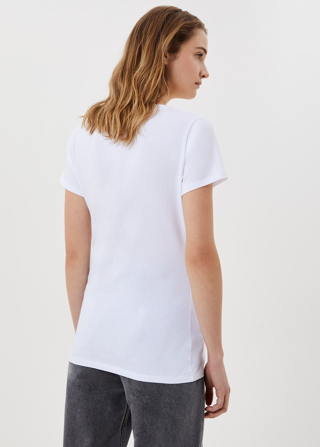 T-shirt con applicazioni / Bianco - Ideal Moda