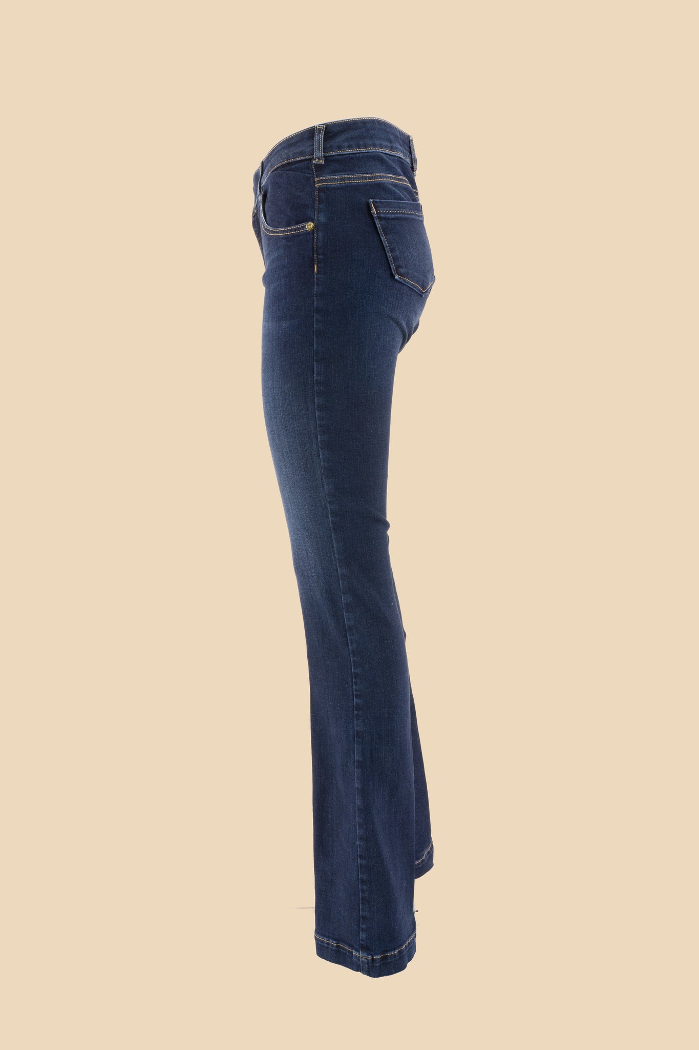 Jeans con Accessorio / Jeans - Ideal Moda