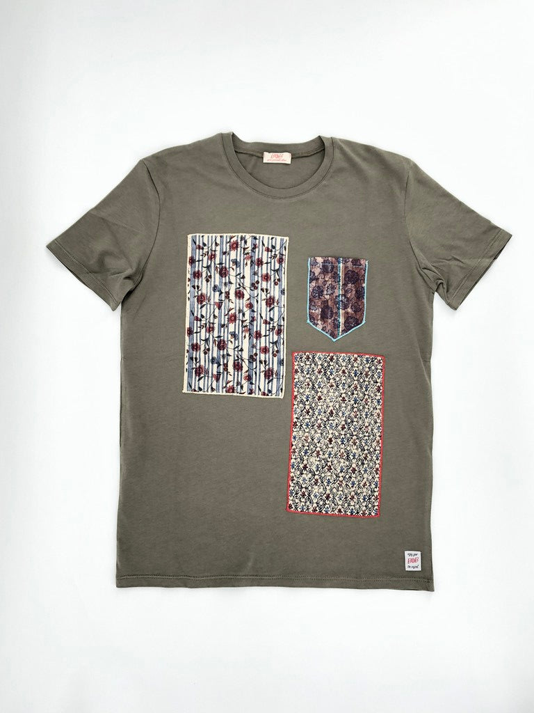 T-Shirt con applicazioni cucite / Verde - Ideal Moda